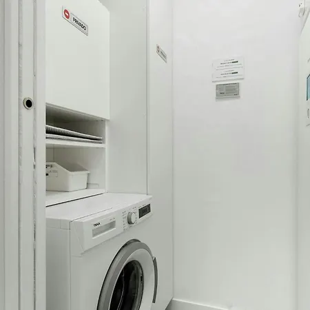 Eye Pool & Parking Free * Malaga