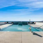Eye - Pool Gym Parking Free